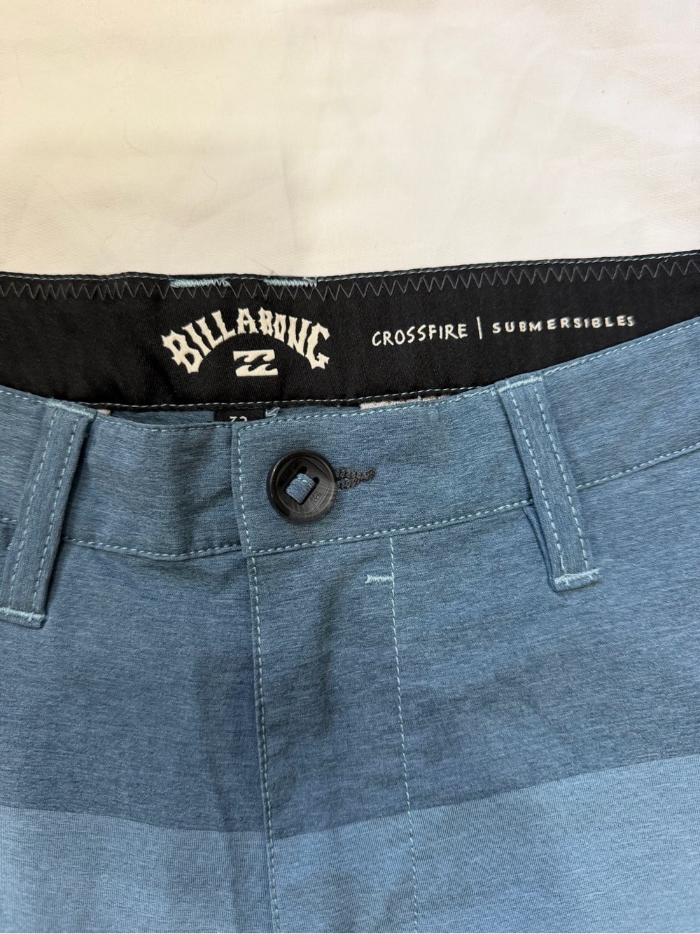 Billabong Crossfire Submersible Hybrid Quick Dry Zip Shorts Men 32 Blue Stripes - Picture 3 of 7
